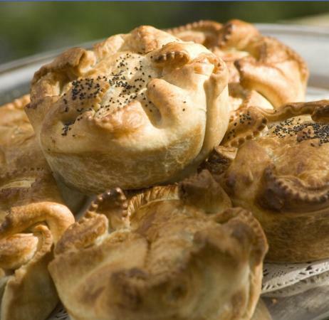 Izzy's Mountain View Cafe